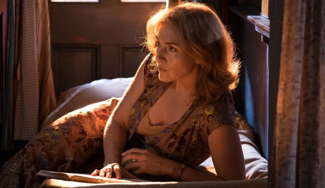 Wonder Wheel: Coney Adası ve renkli konukları