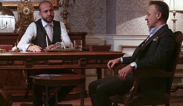 Sarp Akkaya da Paramparça kadrosuna katılıyor!