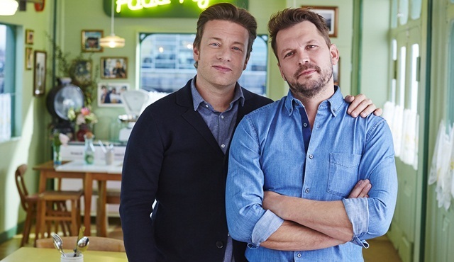 Jamie ve Jimmy ile Yemek Düellosu, 4. sezonuyla  24Kitchen’da!