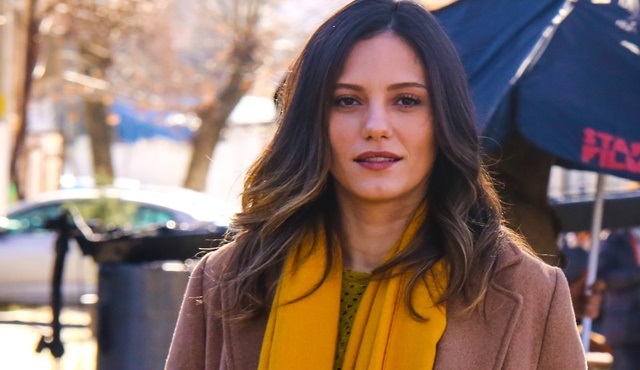 Nilay Deniz, Kalk Gidelim dizisinin kadrosuna dahil oldu!