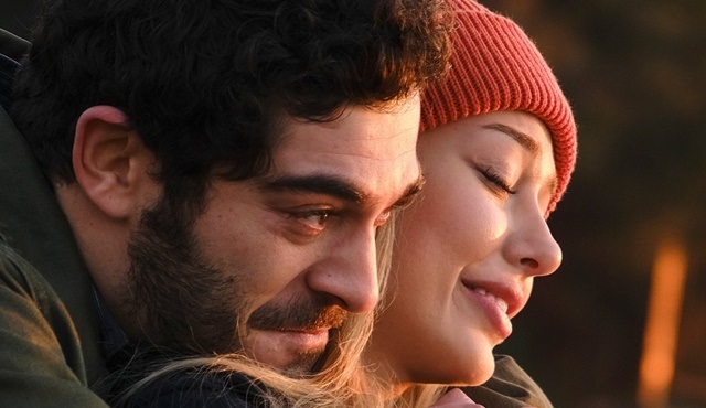 Netflix Türkiye'nin yeni filmi Kal, 11 Kasım'da ekrana geliyor!