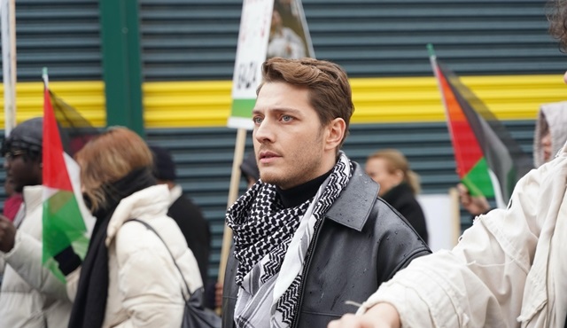 Aynı Yağmur Altında: Burak Tozkoparan canlandırdığı Ali karakterini anlattı!