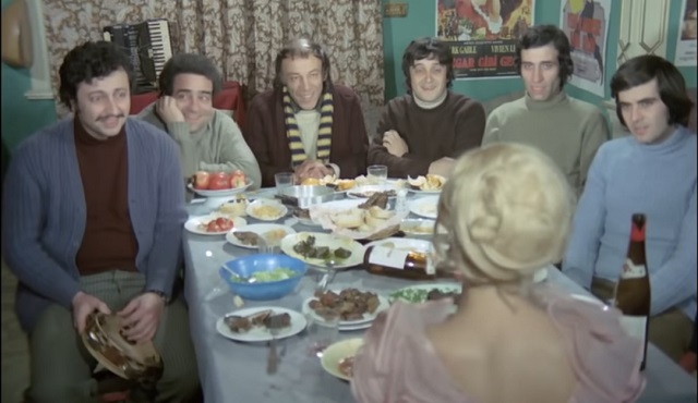 Hayata tutunduran sahneler