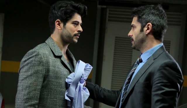 Kara Sevda'da Kemal'in kararı ne olacak?