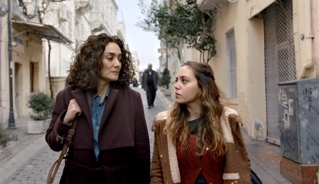 Pelin Esmer’in ödüllü son filmi İşe Yarar Bir Şey'in fragmanı yayınlandı!
