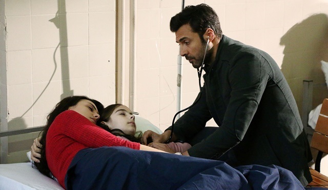 Black Heart | A surprise awaits Demir and Emre...