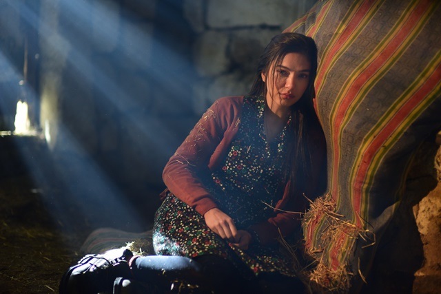 Setten İlk Kareler