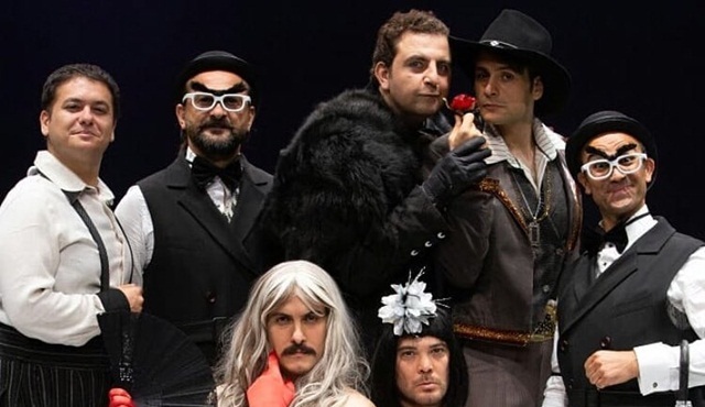 Teftişör: Zamanı ve mekanı askıda olan bir yerdeyiz...