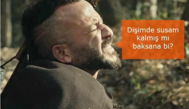 Filinta Caps: Dişimde susam kalmış mı, baksana bi?