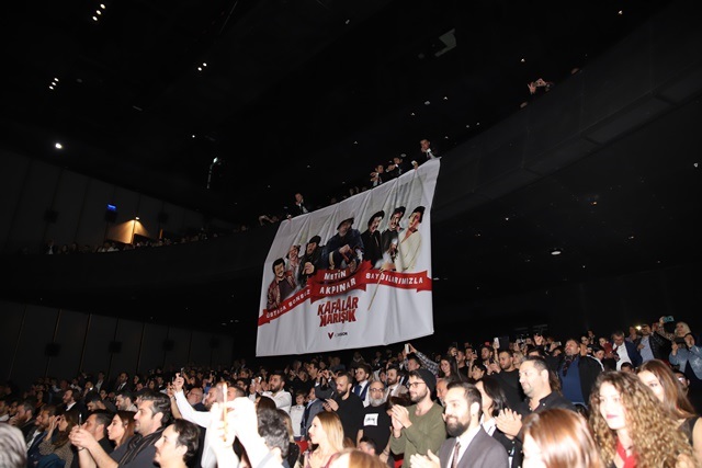 Kafalar Karışık Gala
