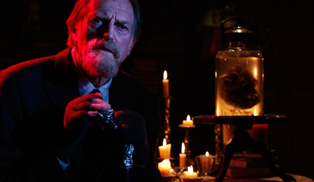 Profesör Abraham Setrakian