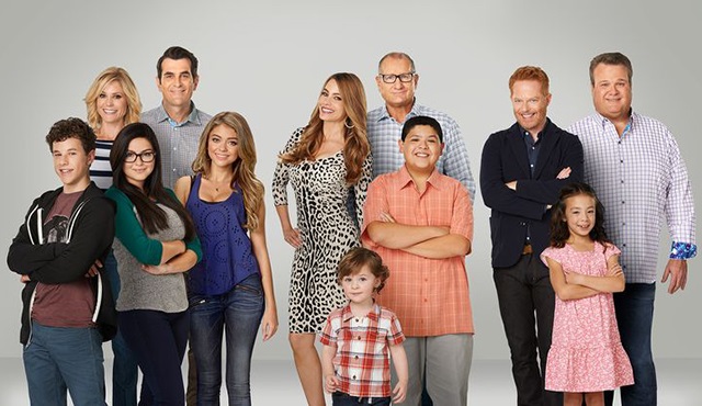 Modern Family, 7. sezonuyla Dizimax Comedy ekranlarında