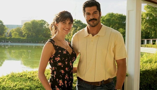 Burak Özçivit ve Beyza Gümülcine'den ilk kareler geldi!