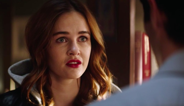 Ambyr Childers, You'nun ikinci sezonunda da yer alacak