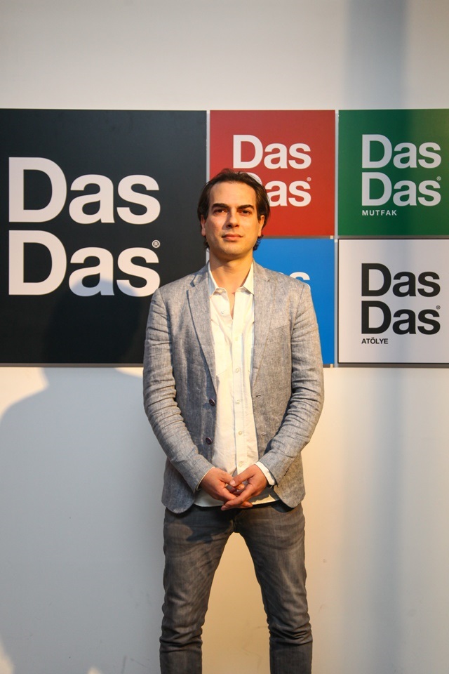 DasDas