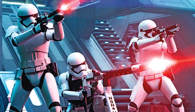 Star Wars: Bölüm VII - Güç Uyanıyor filminden yeni kareler geldi