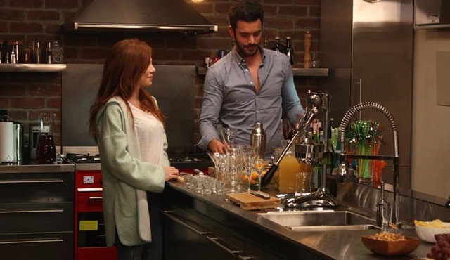 Kiralık Aşk: Beni öyle bir yalana inandır ki, ömrümce sürsün doğruluğu