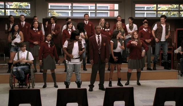 İnsanın içini umutla dolduran Glee performansları