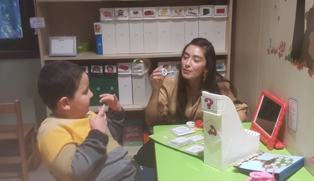 Neslihan Atagül Doğulu, Tohum Otizm Vakfı’nı ziyaret etti!