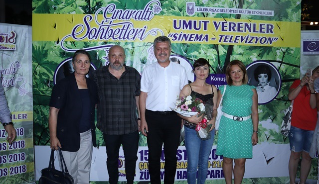 Ahmet Mümtaz Taylan ve Gonca Vuslateri, Çınaraltı Sohbetleri'ne konuk oldu!