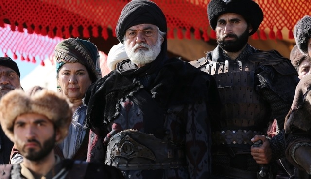 Türk Sinemasının Devleri Diriliş-Ertuğrul Dizisinde Buluştu!