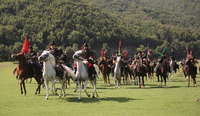 Türkler Geliyor: Adaletin Kılıcı filminin kadrosu açıklandı!