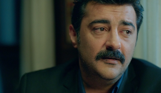 Celil Nalçakan'dan “Değmen Benim Gamlı Yaslı Gönlüme” türküsü!