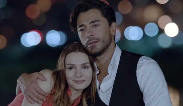 Seviyor Sevmiyor zirvenin gediklisi!