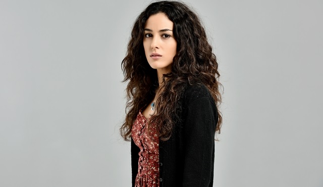 Cansu Tosun: Vahide Perçin ile her sahne ayrı bir ders
