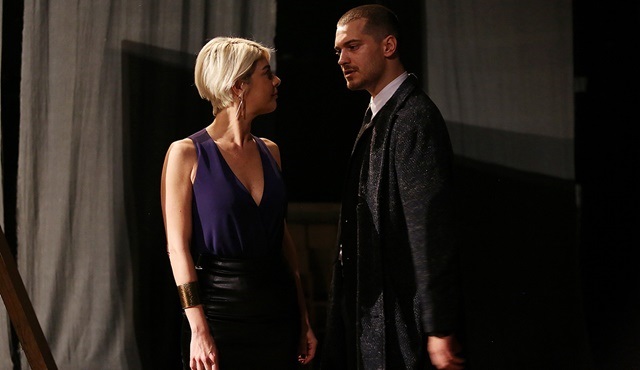 Insider | Yeşim decides to use Melek and Sarp's romance as leverage 