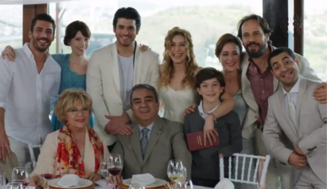 Biz çıktık kerevetine
