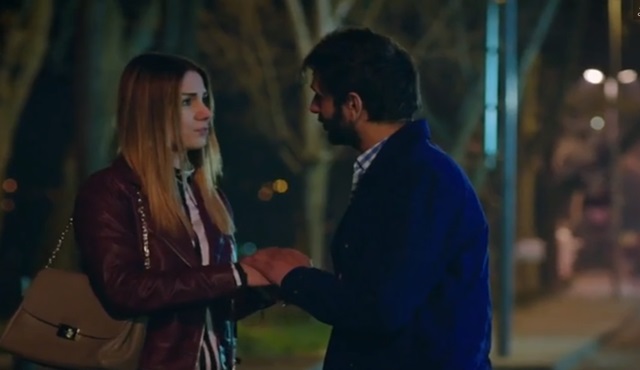 Bu aşkı ikiye bölsek sana eyvah düşer bana eyvallah