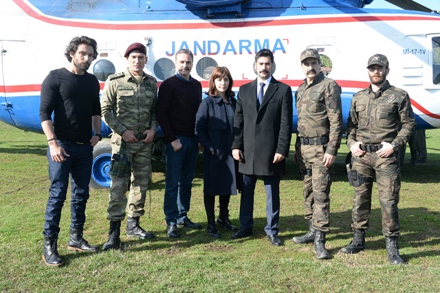 İsimsizler - Set
