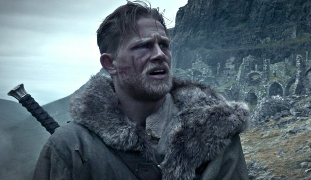 Kral Arthur Kılıç Efsanesi filmi için yeni bir tanıtım daha geldi