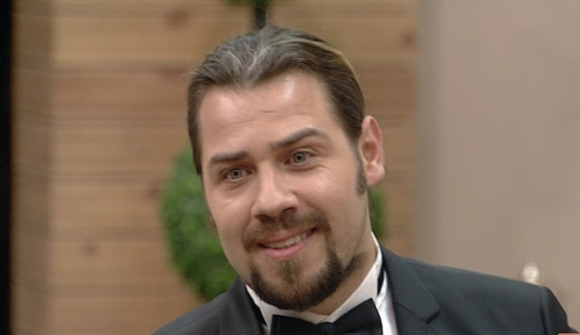 Kısmetse Olur'da Ali, Mehtap ve Murat ilişkisini bitirdi!