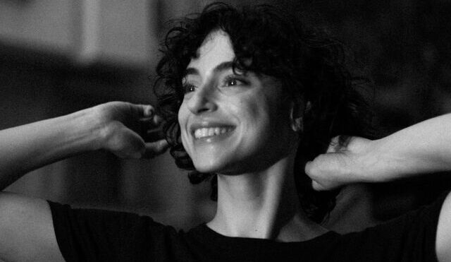 Cemre Paksoy, erotik gerilim filmi Night Nurse'ün başrolünü üstlendi