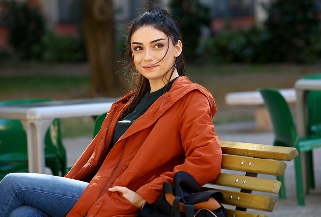 İlk Bölümden Kareler - Özel