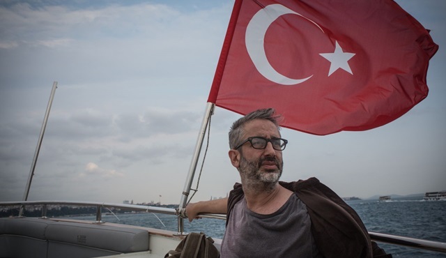 David Baddiel İpek Yolu’nda, Discovery Channel ekranlarında başlıyor!