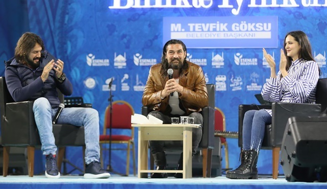 Diriliş Ertuğrul'un oyuncuları, Esenler Belediyesi'nin etkinliğine katıldı!
