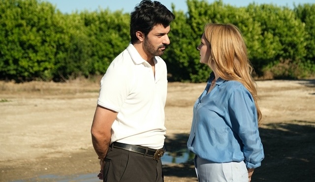 Nevin, bereketli toprakları görmek için gizlice araziye giriyor!