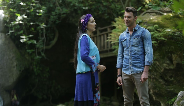 LadyVille | Ferit and İlkgün's secret is out!