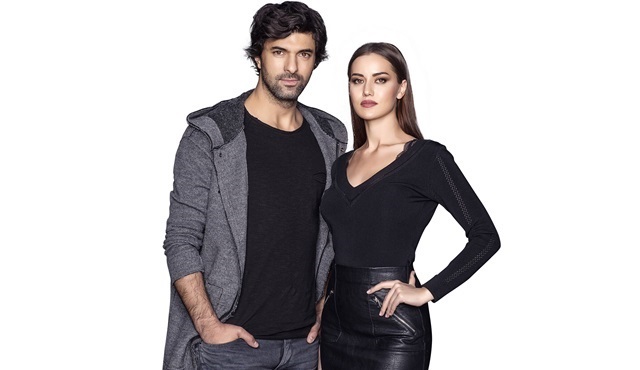 Fahriye Evcen ve Engin Akyürek'in başrolünde olduğu Ölene Kadar final yapıyor!