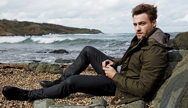 Kerem Bürsin, Grazia dergisine konuştu: Fazla riskleri olan bir yol seçtim!