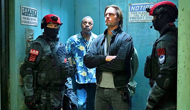 Colony, 2. sezon onayı aldı
