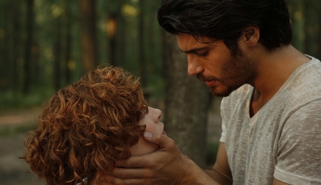 İnadına Aşk: Defne is lost in the woods