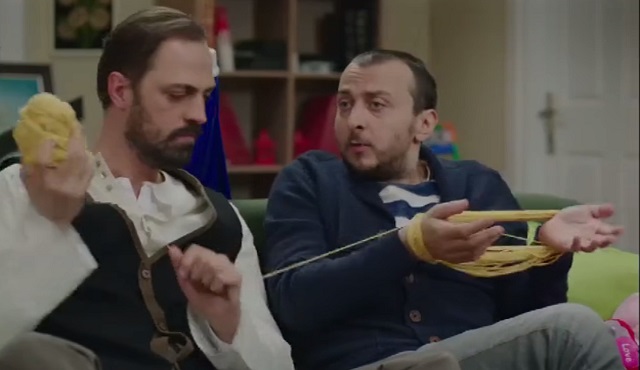 Bir ev içinde iki adam, Allah korusun!