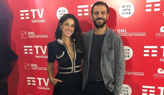 Cansu Tosun, yeni filminin prömiyeri için Roma Film Festivali’ne katıldı!