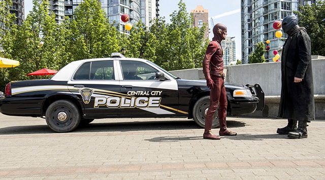 The Flash: 2. sezondan ilk fotoğraflar