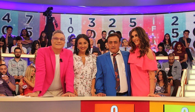 Çarkıfelek'e Mahmut Tuncer, Ebru Destan ve Esra Harmanda konuk oluyor!