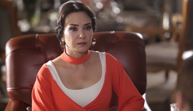 Kırgın Çiçekler dizisinin kadrosuna Deniz Uğur dahil oldu!